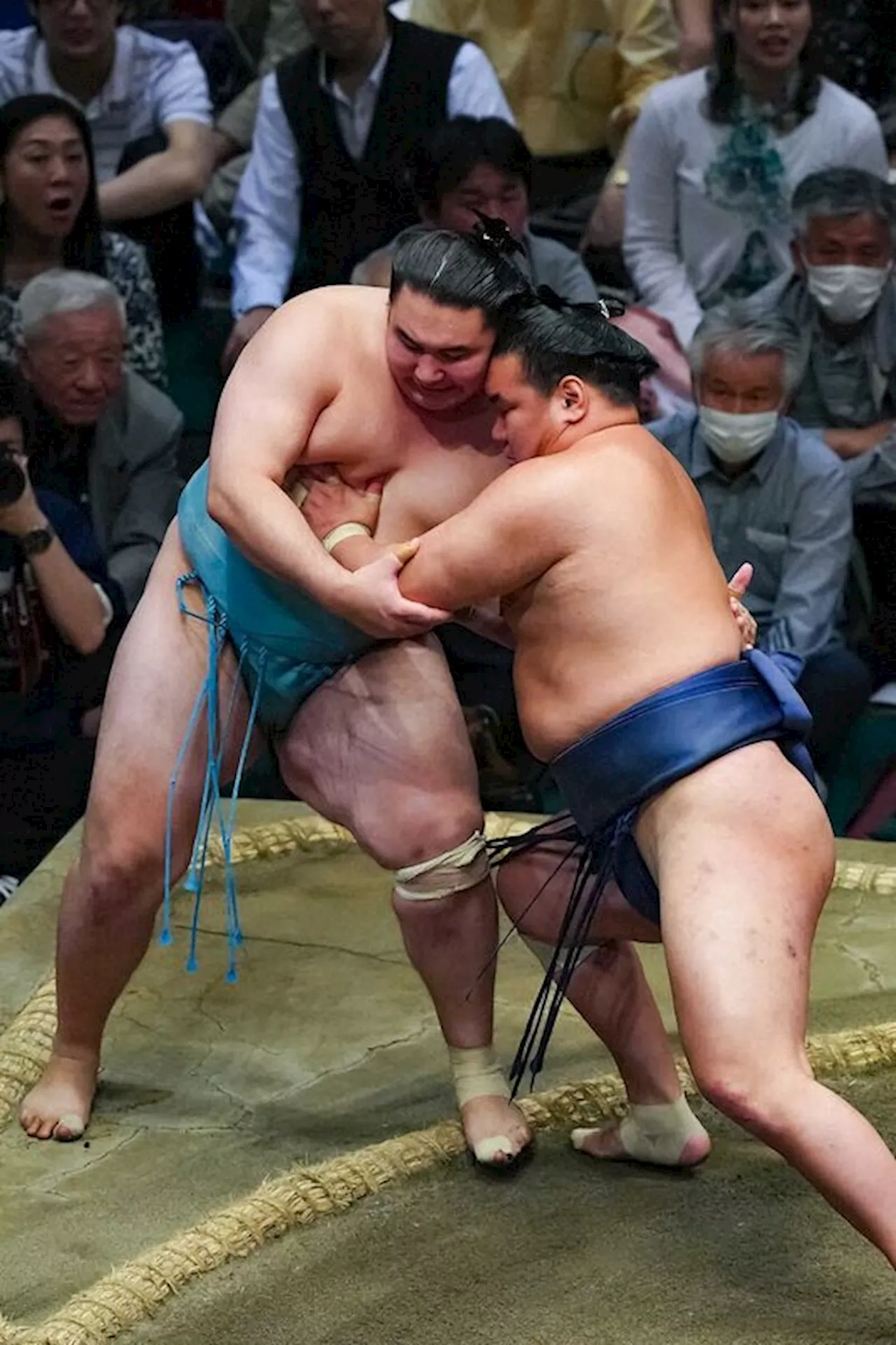 新入幕の欧勝馬が盟友・豊昇龍に敗れ優勝争い脱落「勝ちたかったけど楽しくやれた」念願初対決に感慨（2024年5月26日）｜BIGLOBEニュース