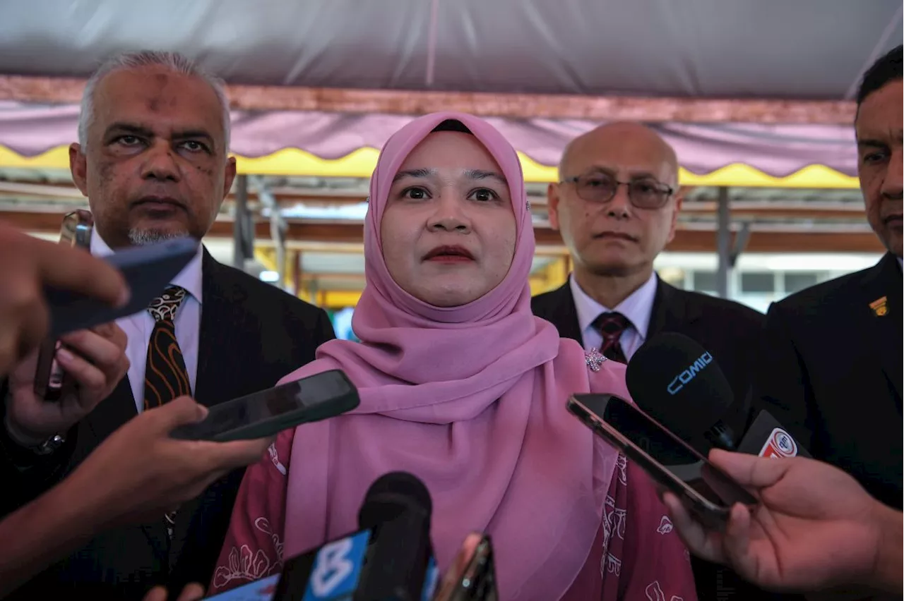 Over 700,000 students benefitted from school milk programme, says Fadhlina