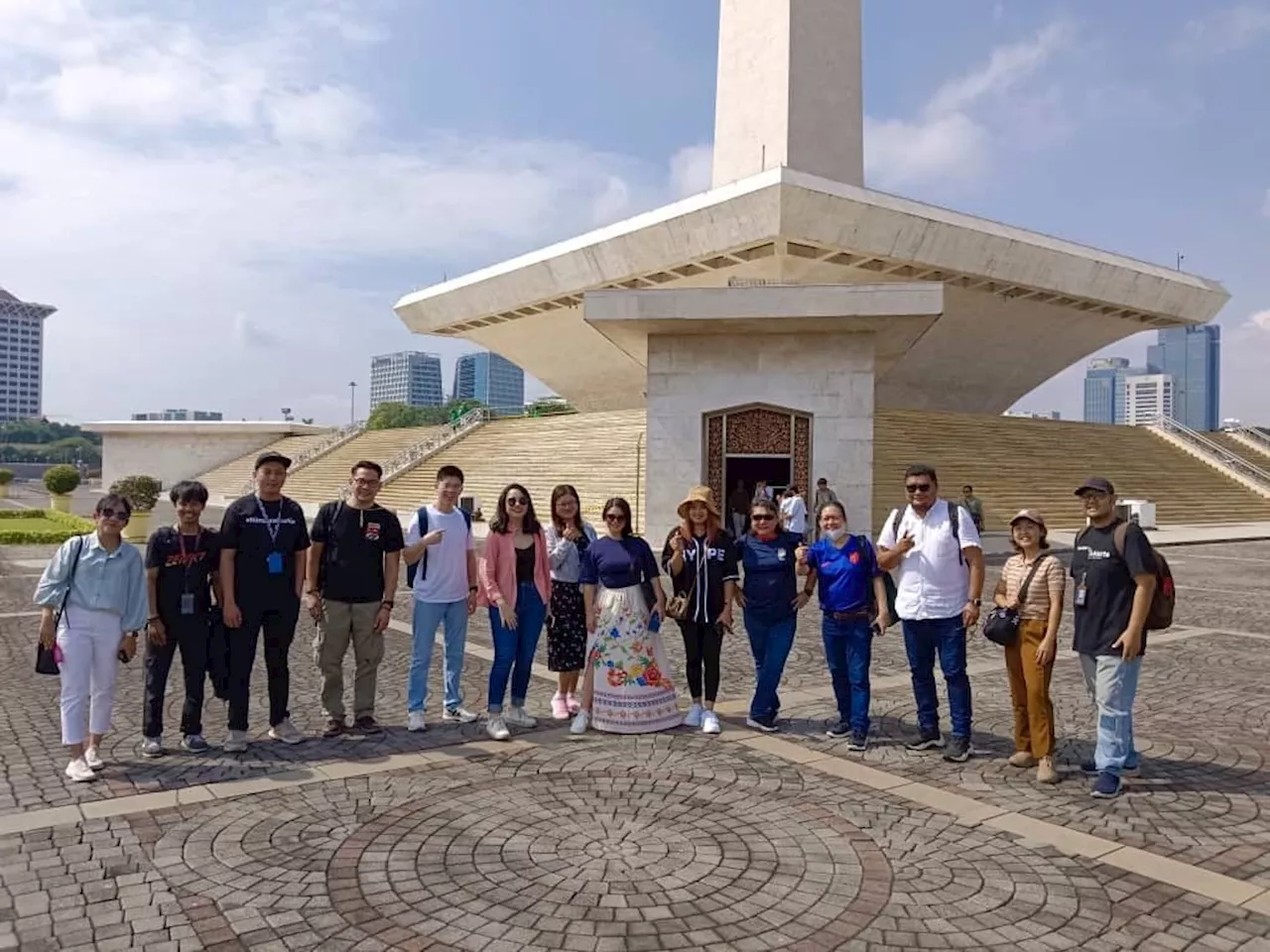 Sabah media personnel on five-day Indonesia familiarisation trip