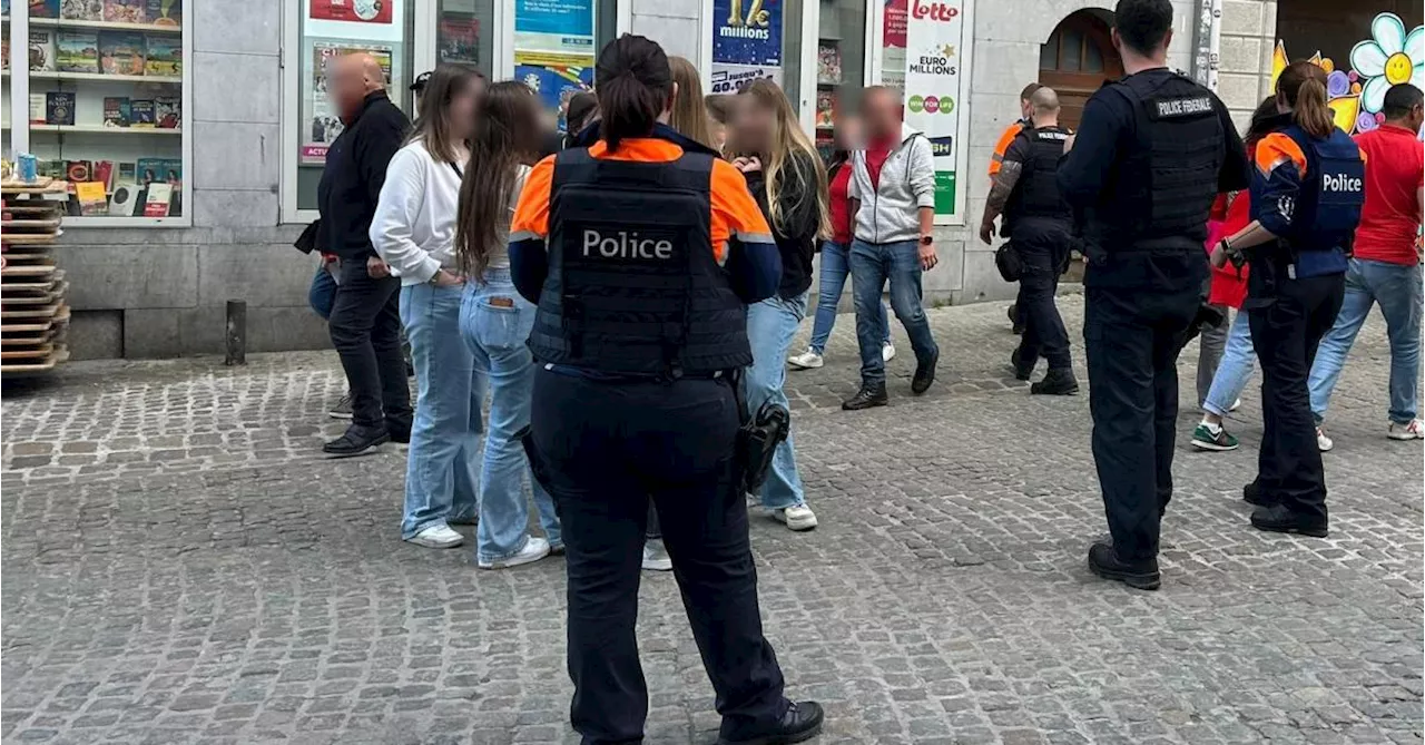 Encore des vols de portefeuilles et de GSM durant le Doudou, la police de Mons-Quévy a également procédé à 35