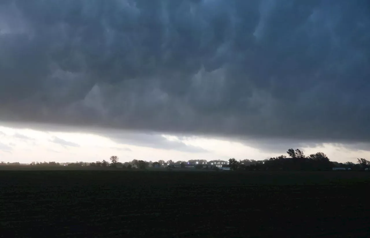 At least 5 dead in Texas after severe weather sweeps across Texas and Oklahoma, authorities say