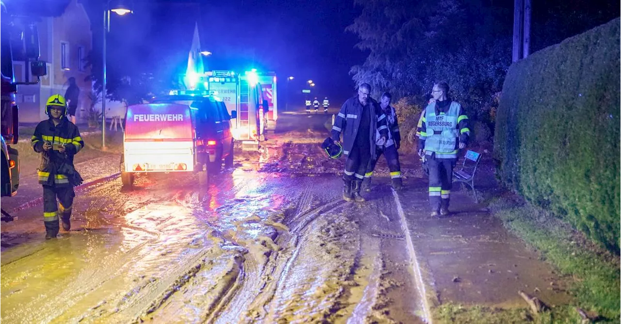 Starkregen, Hagel, Sturm: 300 Einsatzkräfte in der Steiermark ausgerückt