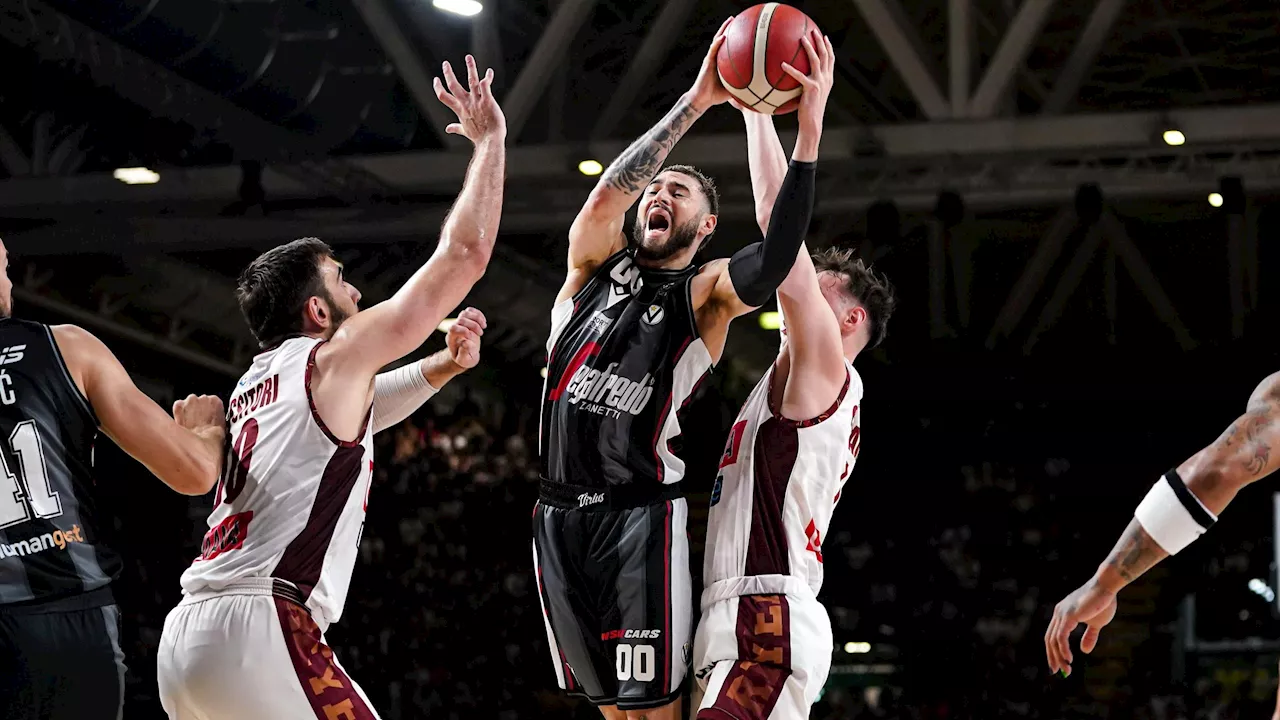 Playoff, semifinali: la Virtus Bologna si salva ancora, batte 79-78 Venezia e fa 2-0. Decisivi i liberi di Cordinier