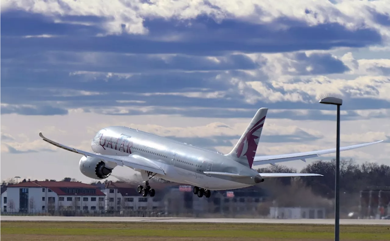 Flugzeug gerät in starke Turbulenzen – 12 Menschen verletzt