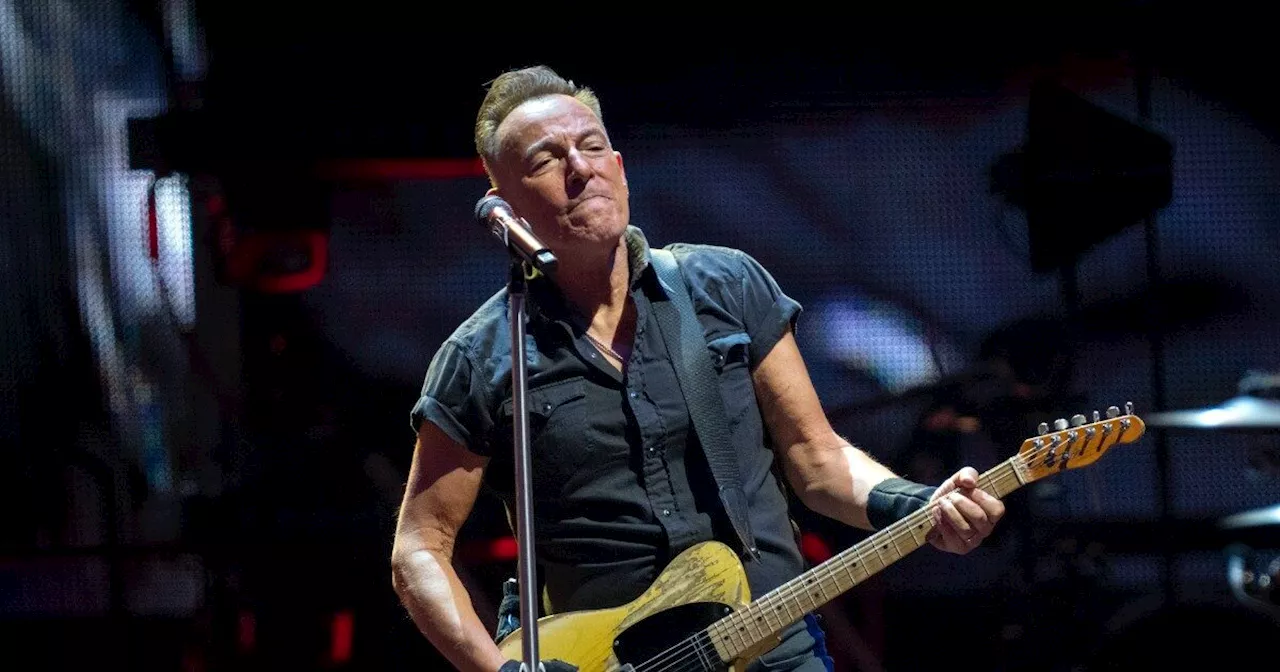 Bruce Springsteen rinvia le date del suo tour a Milano: “Problemi alla voce”