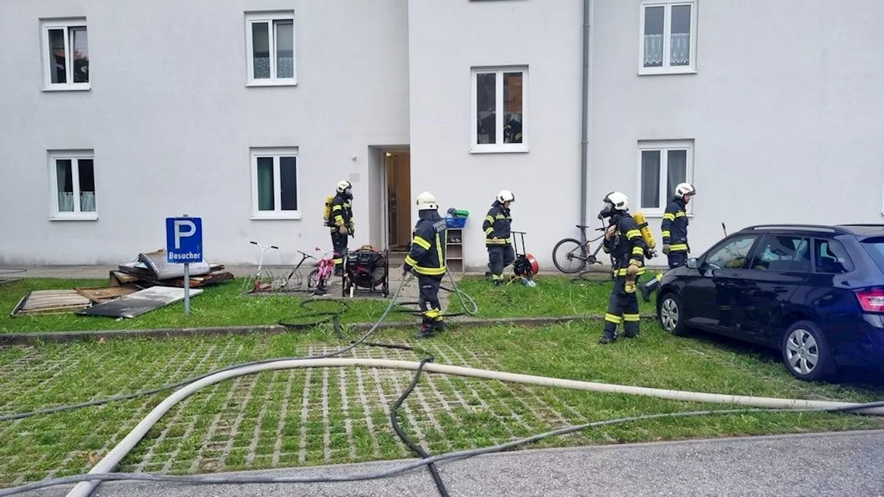 Bursch (18) zündet absichtlich Haus mit 20 Menschen an