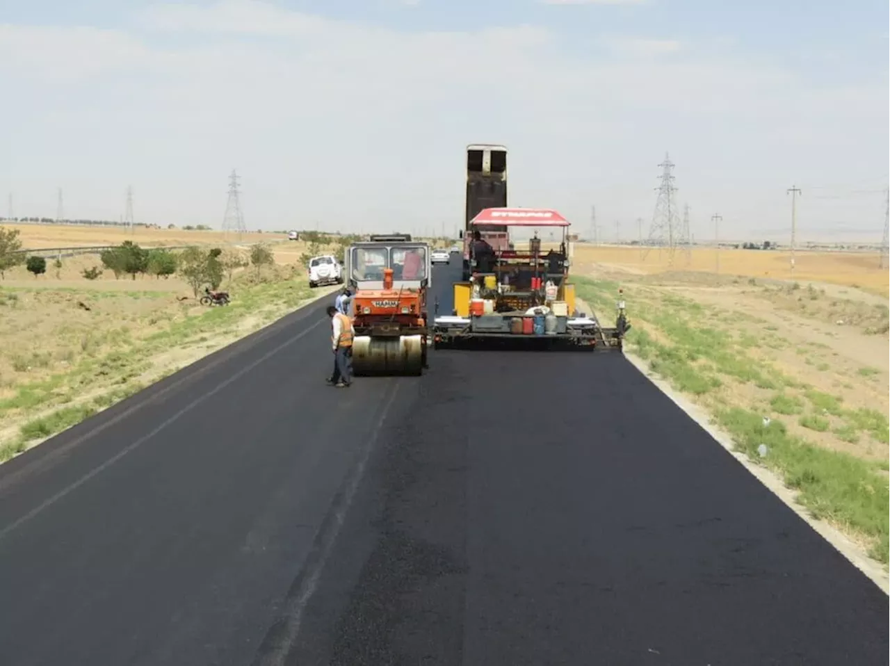 شاخص برخورداری روستاهای بالای ۲۰ خانوار آذربایجان‌غربی از آسفالت به ۹۰.۷۷ درصد رسید