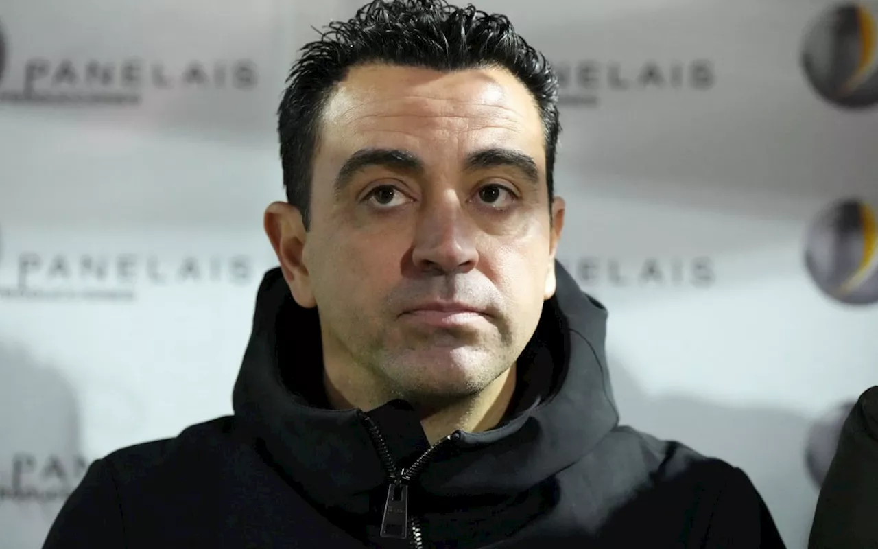 Motivo de demissão de Xavi seria problemas com Lewandowski e Vitor Roque