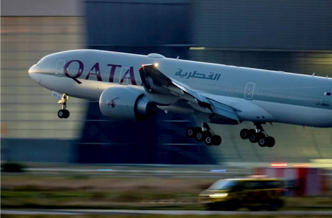 12 people injured after Qatar Airways plane hits turbulence on flight to Dublin