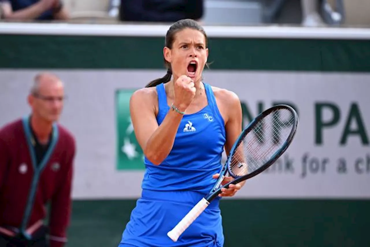 Chloé Paquet se qualifie facilement au deuxième tour de Roland-Garros