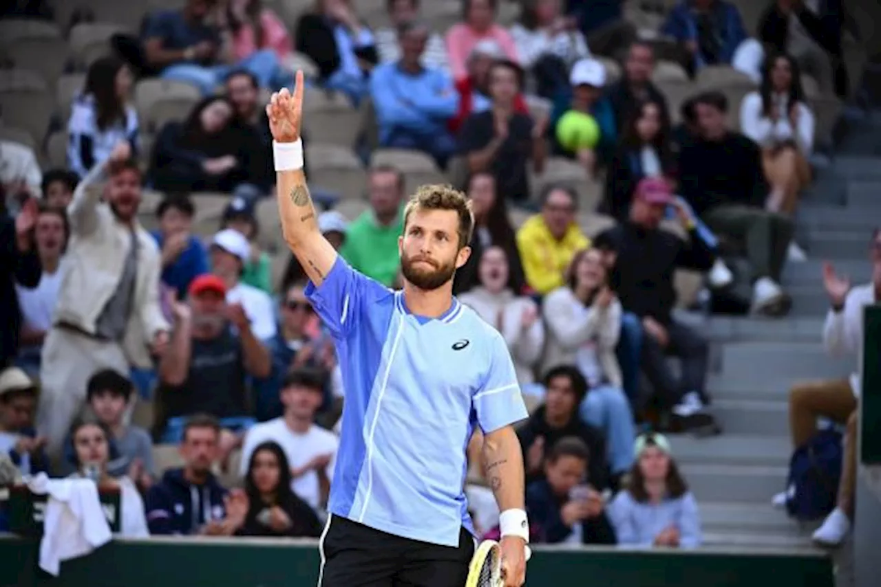 Corentin Moutet crée la sensation contre Nicolas Jarry au premier tour de Roland-Garros