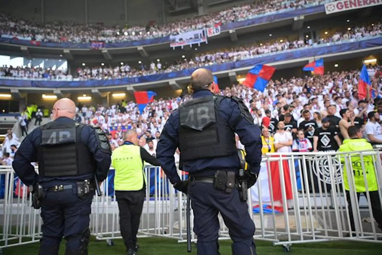 Le PSG réagit à son tour aux affrontements entre supporters à un péage