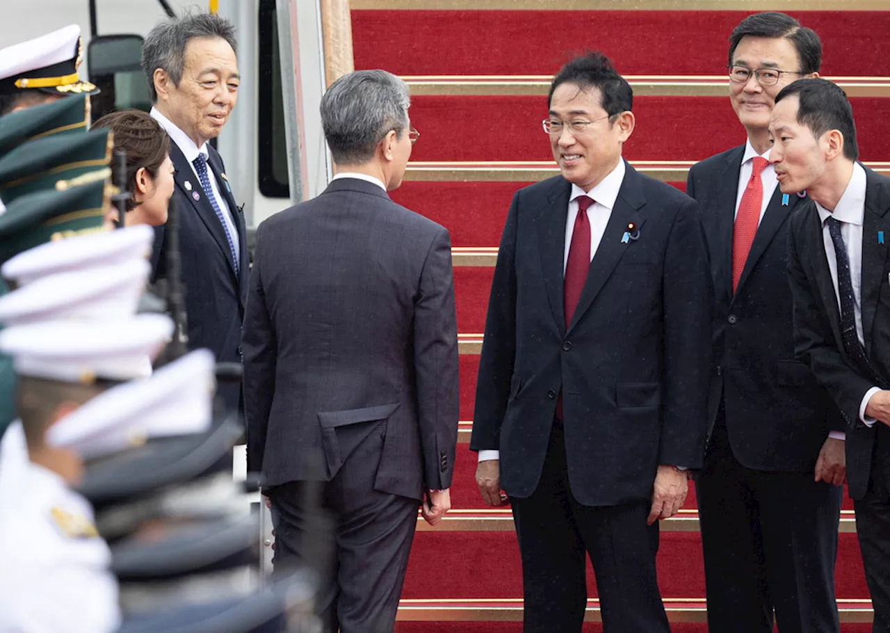 먼저 '라인' 꺼낸 尹 '한일관계와 별개' 기시다 '보안 사건 재검토 요구한 것'