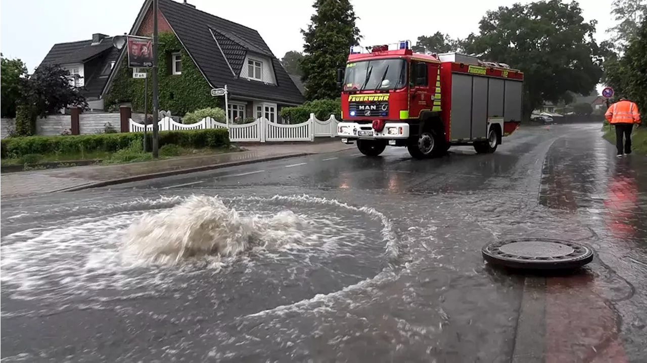 Unwetter im Norden: Viele Feuerwehreinsätze nach starkem Regen