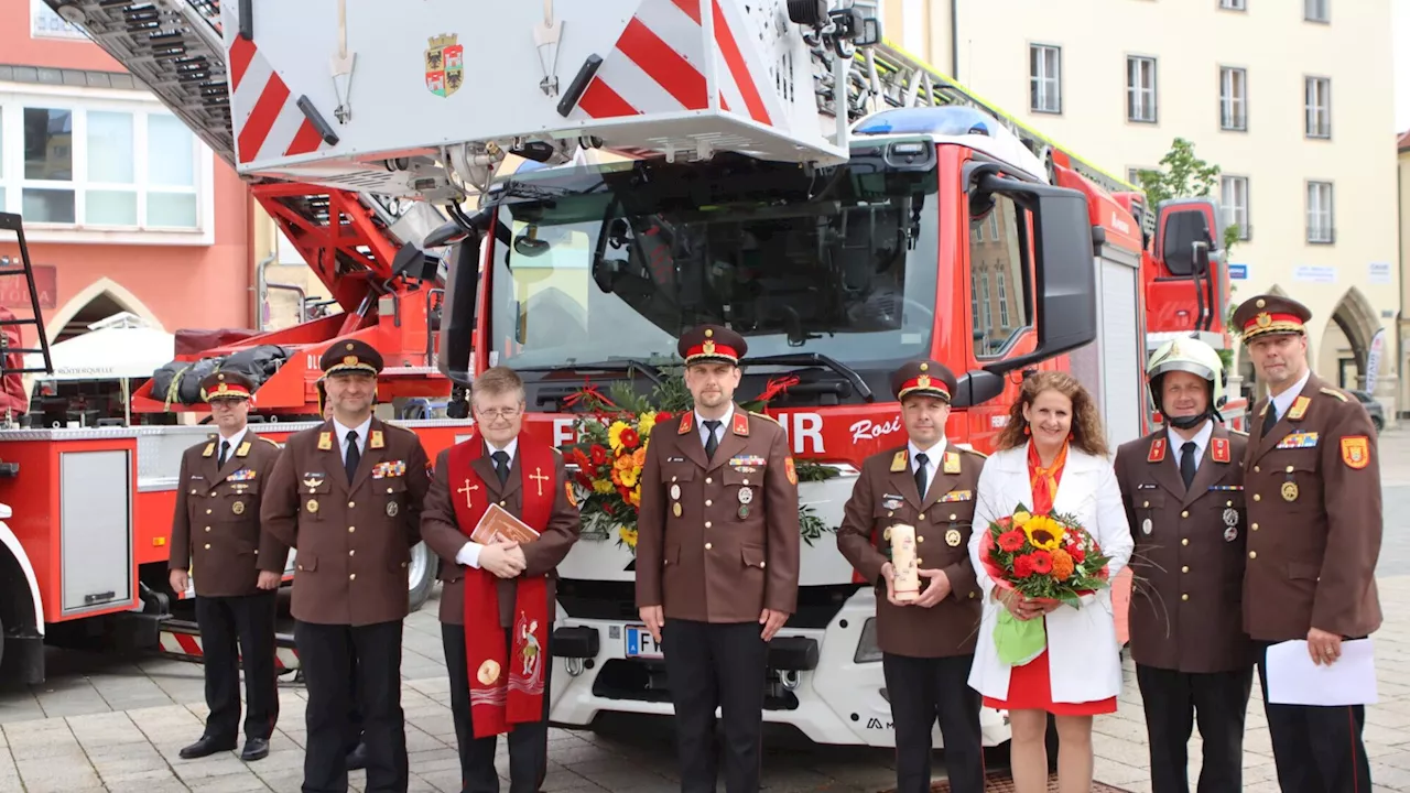 Eine „Rosi“ für die Wiener Neustädter Feuerwehr