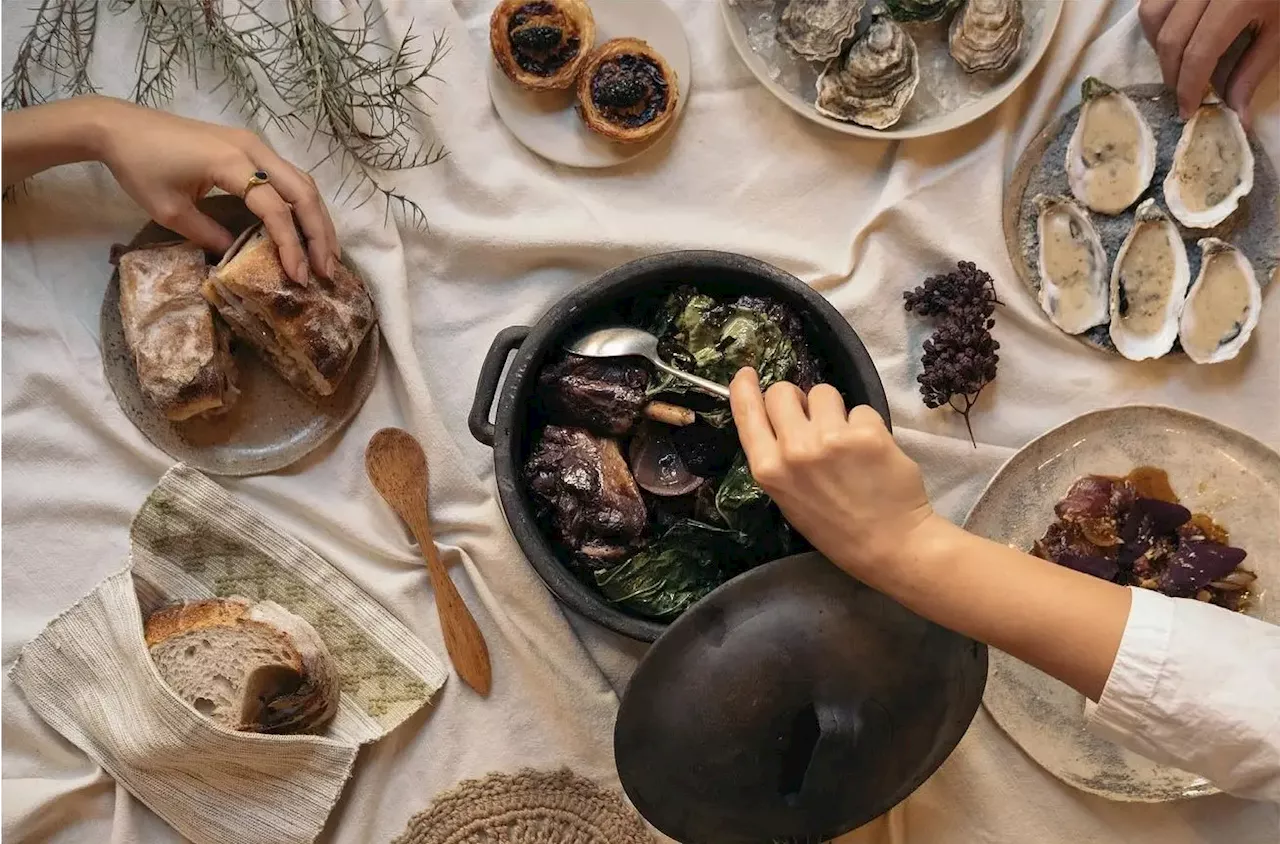 Restaurante premiado no Porto convida a entrar na cozinha e a provar comida de tacho