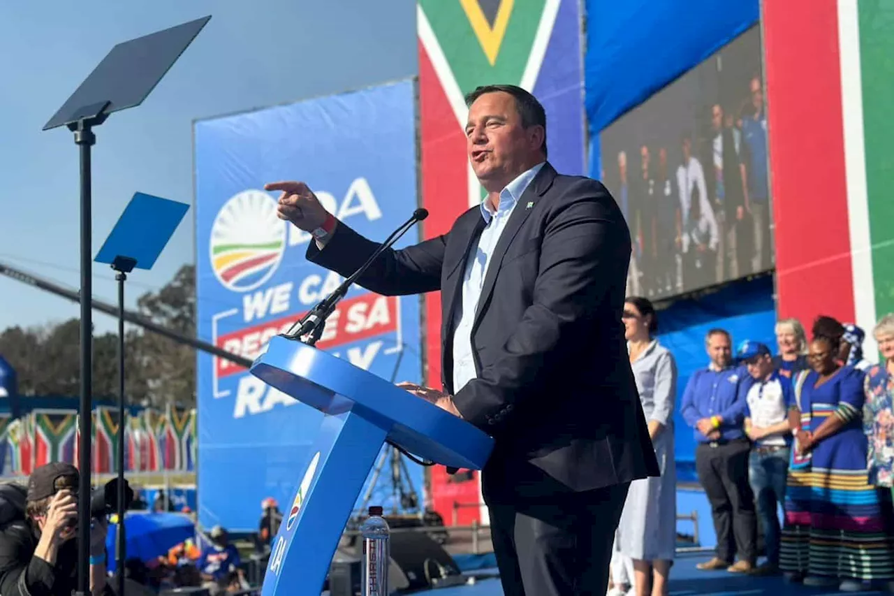 WATCH: DA leader John Steenhuisen tells voters ‘help is on the way’