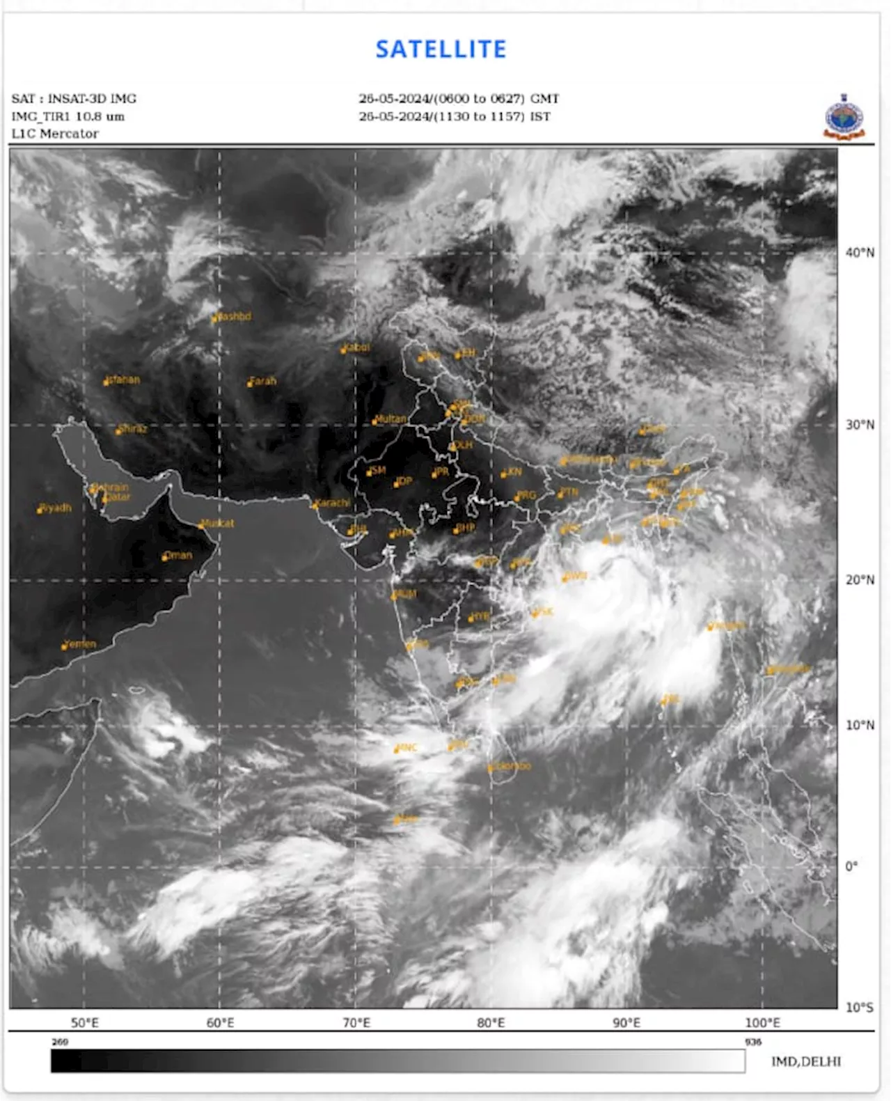 Bangladesh evacuates hundreds of thousands as a severe cyclone approaches from the Bay of Bengal