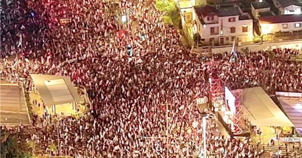 أسوشيتدبرس: الانقسامات تتعمق بين الإسرائيليين فى ظل تصاعد مطالب استقالة نتنياهو