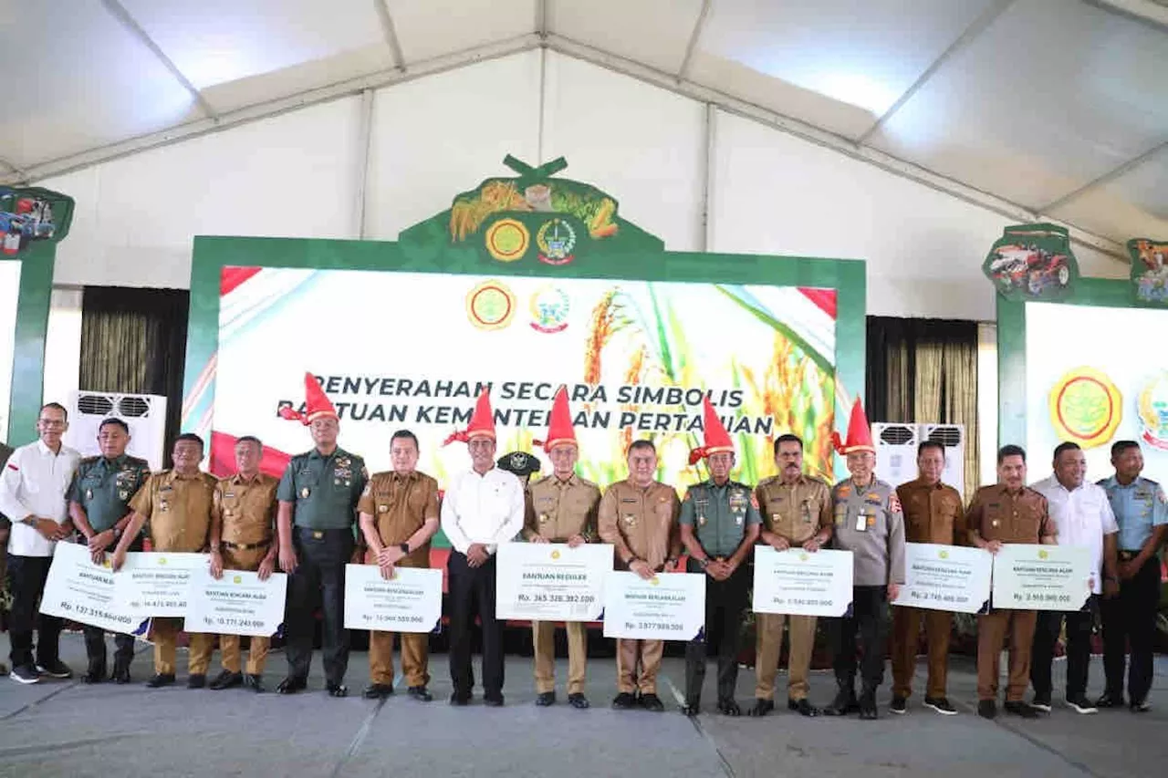 Mentan kembalikan produktivitas petani terdampak bencana di Sulsel