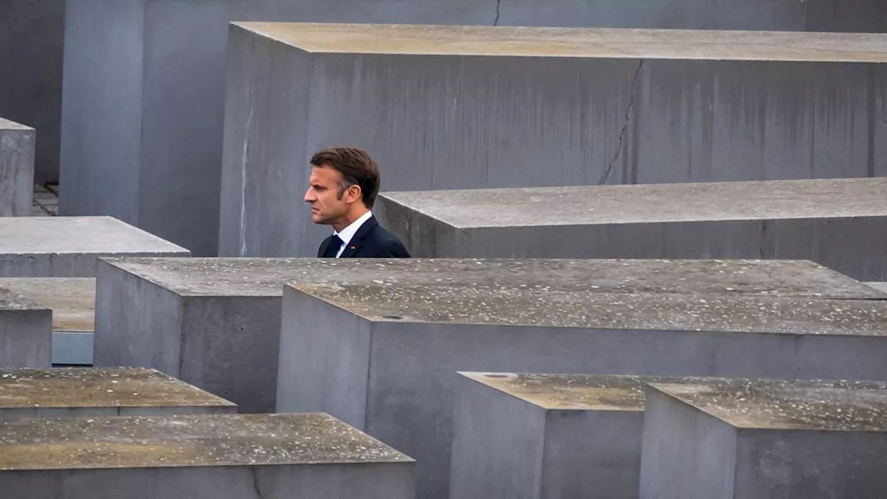 Macron legt Kranz am Denkmal für ermordete Juden nieder