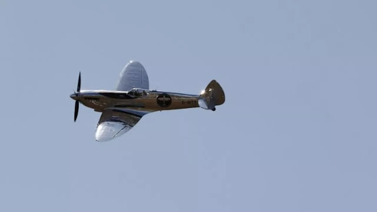 Royaume-Uni: après la mort d'un pilote dans un crash, des avions de la ...