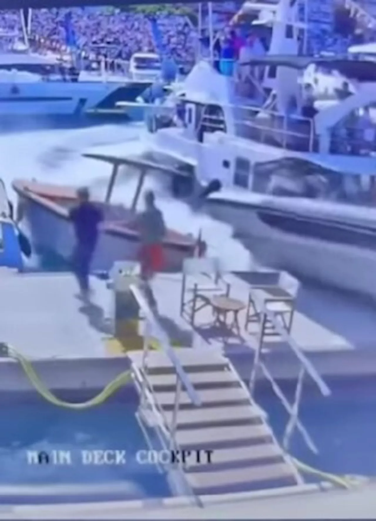 Watch: Crash landing of powerboat in Monaco