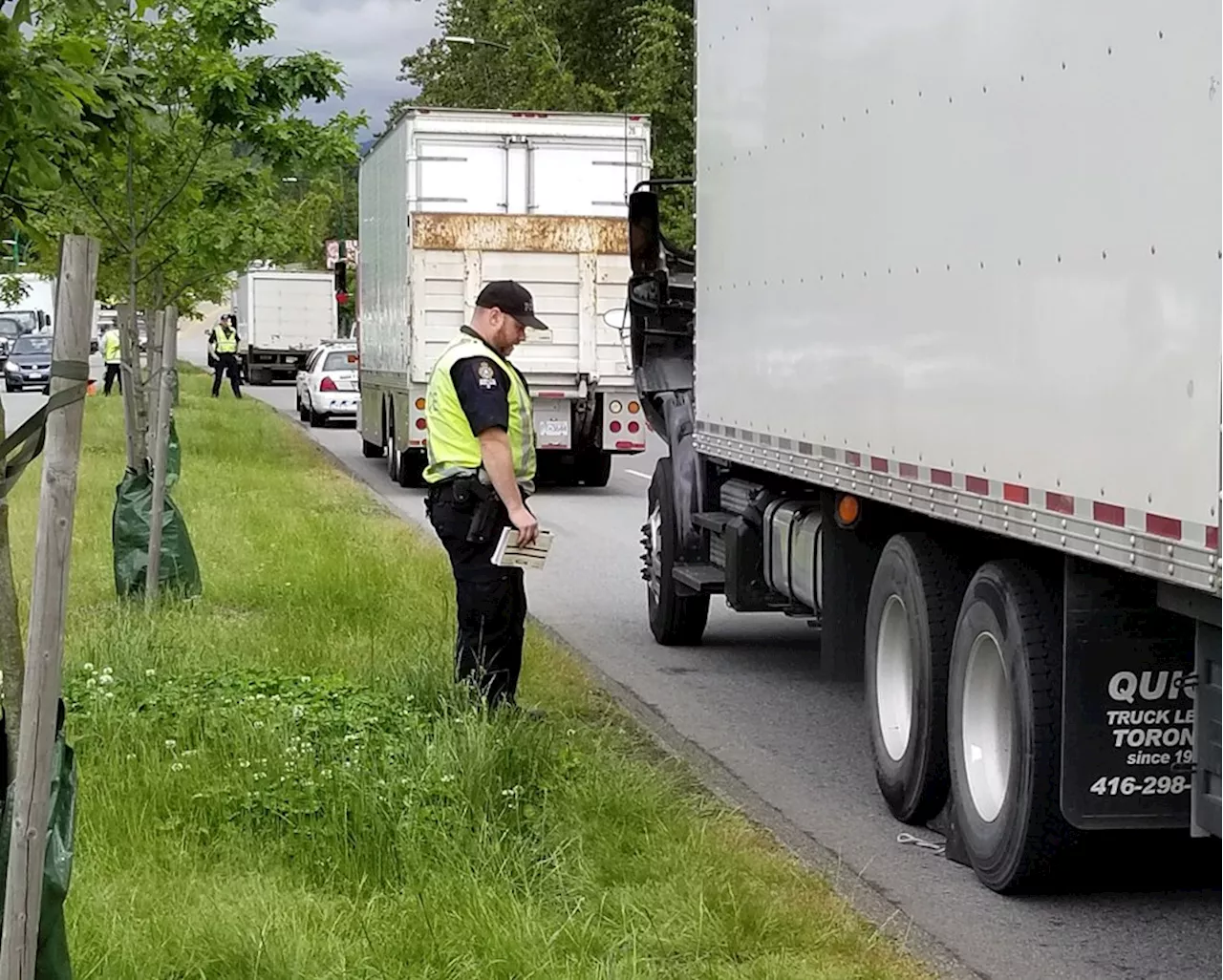 70 commercial vehicles taken off the road in Lower Mainland enforcement blitz: Burnaby RCMP