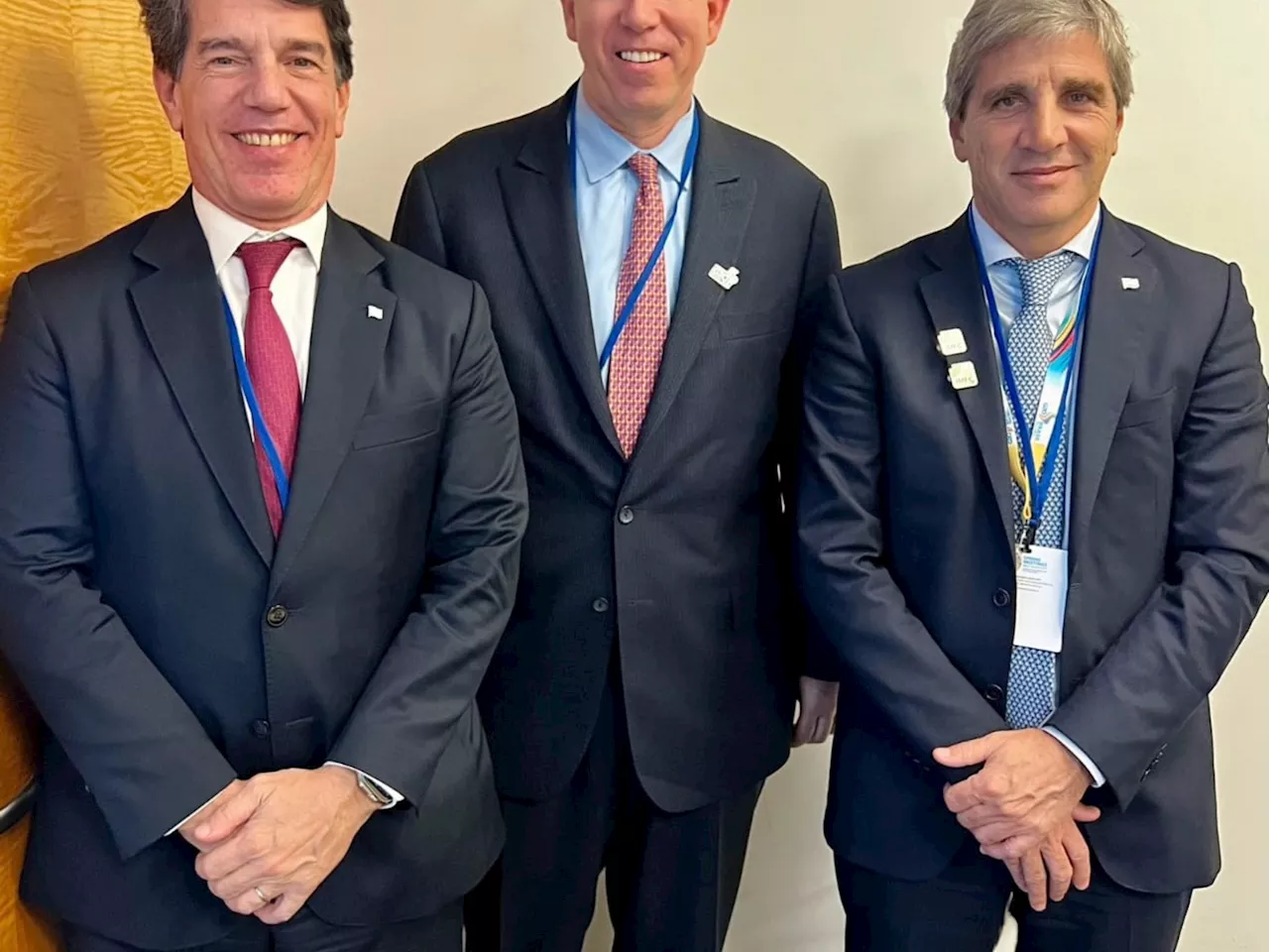 Sugestivo almuerzo de Luis Caputo con Nicolás Posse en la Casa Rosada, en medio de las versiones de cambios en el gabinete