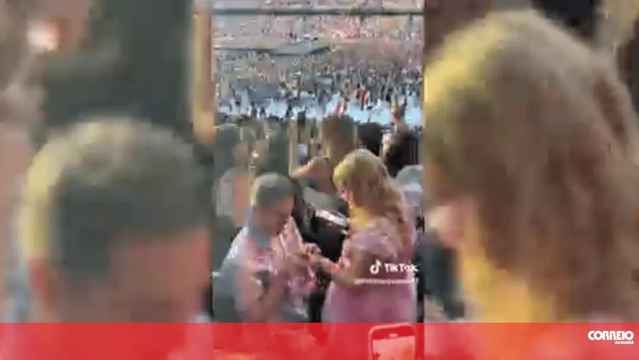 Vídeo mostra momento em que jovem casal fica noivo no concerto da Taylor Swift em Lisboa