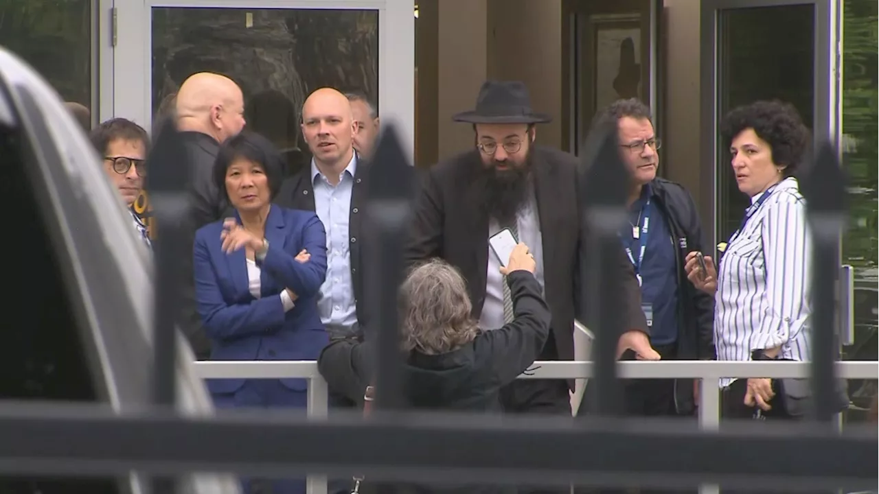 'We're standing strong': Rally held outside Jewish school in Toronto hit with gunfire