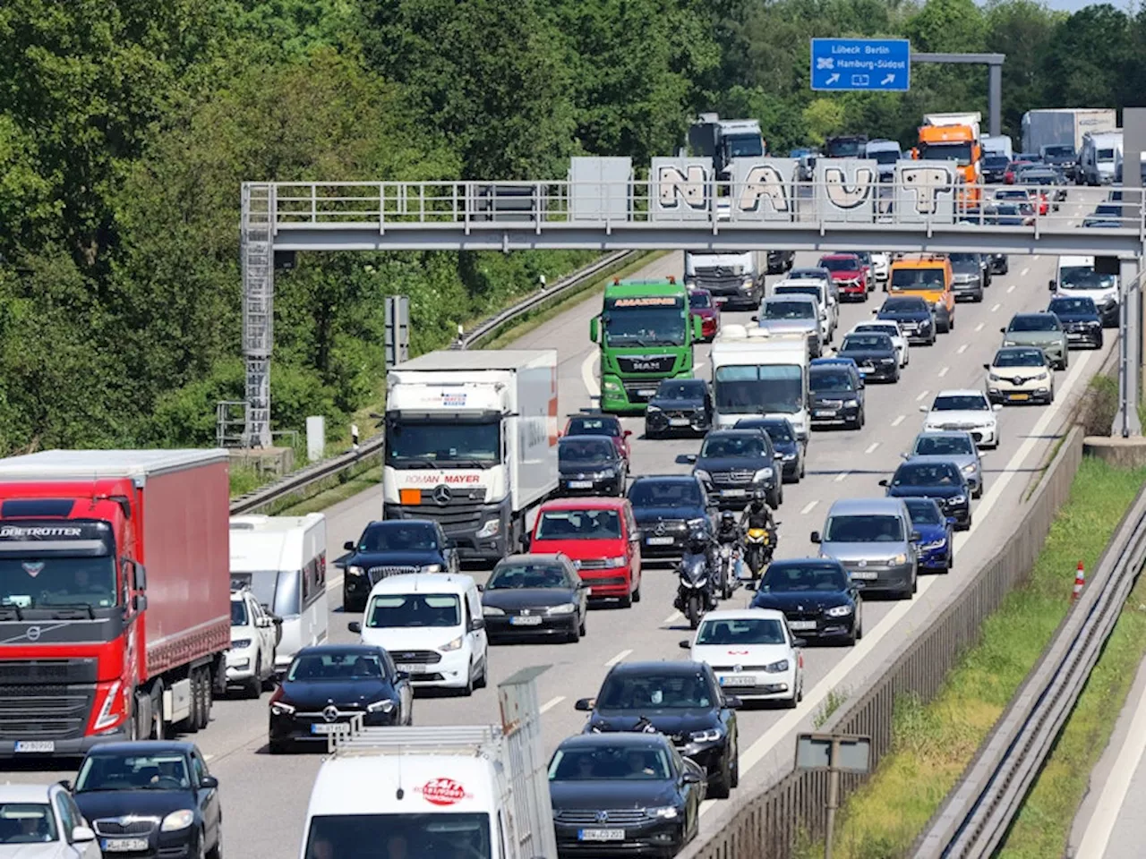 Fronleichnam Stau: Verkehr auf NRW-Straßen wird brutal