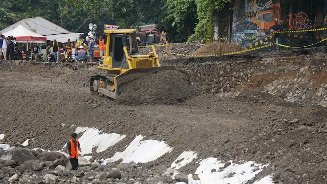 Fokus Pemulihan Akses, Tanggap Darurat Bencana Sumbar Diperpanjang 14 Hari