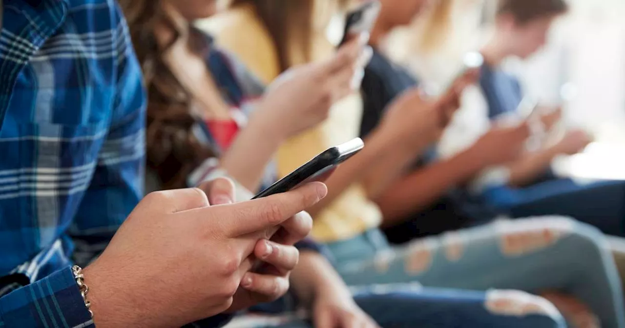 Young teens of today: fewer friends, greater peer problems and increased emotional difficulties