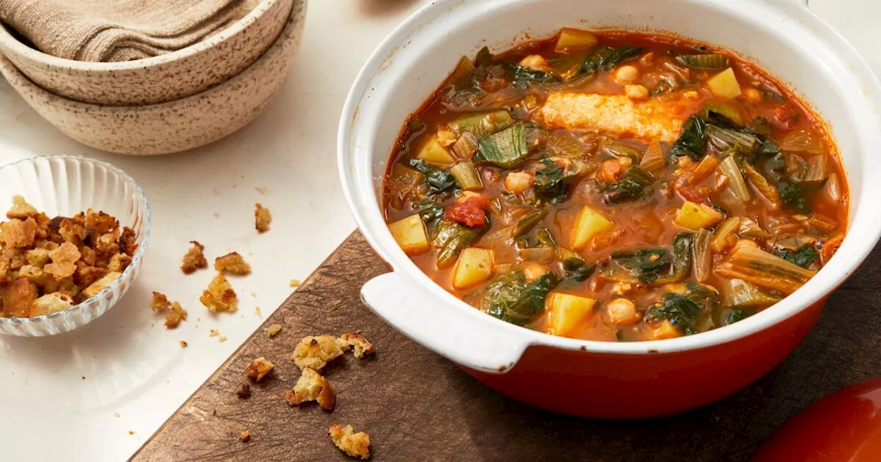 Chickpea and Escarole Soup With Crispy Bread Crumbs