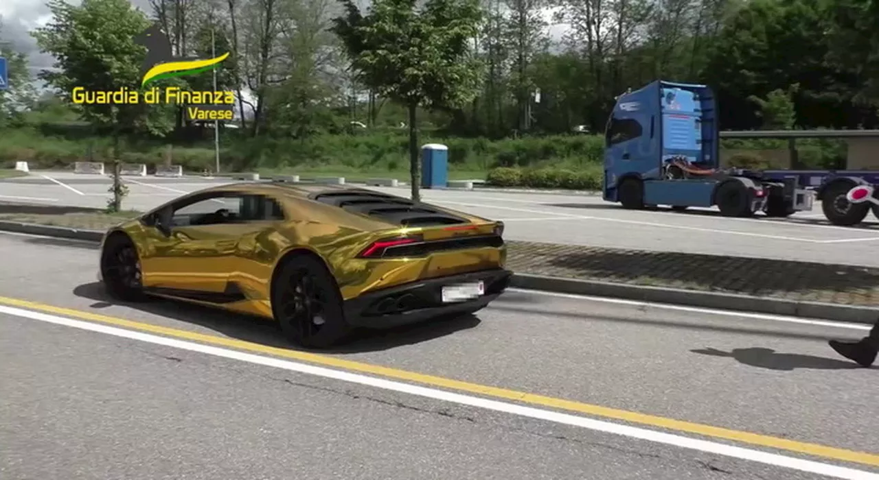 Varese, sequestrate auto di lusso da oltre 800 mila euro: il contrabbando di Lamborghini e Porsche