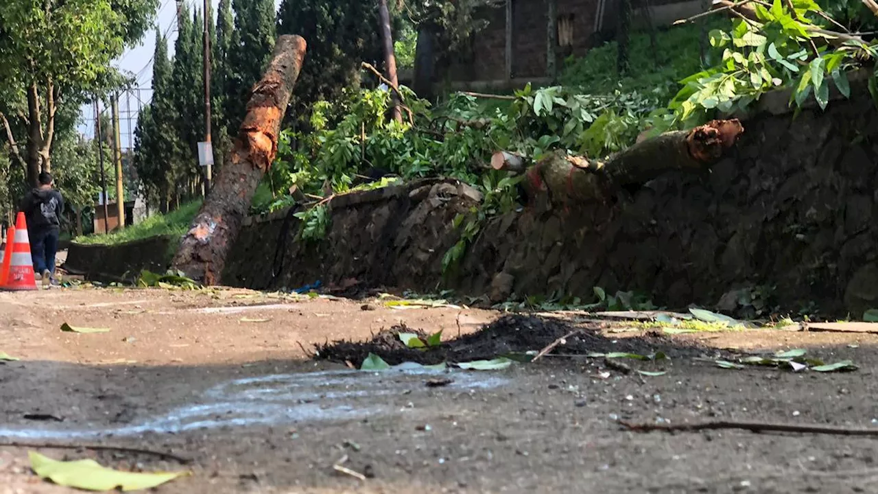 Kecelakaan di Jalan Kolmas Cimahi Telan Korban, Pengemudi Truk Paving Blok Meninggal di Tempat