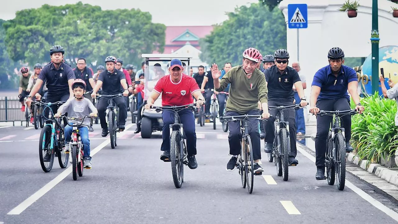 Momen Jan Ethes Ngebut Naik Sepeda Kejar Jokowi Saat Gowes di Yogyakarta, Bikin Paspampres Kewalahan