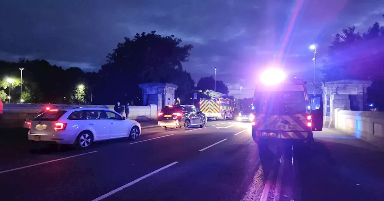 LIVE: Major emergency response at River Irwell amid ongoing incident