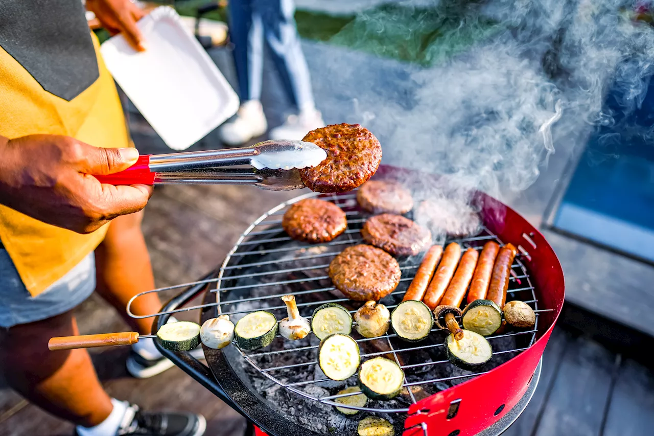 Three tips on how to safely handle food while barbecuing on Memorial Day