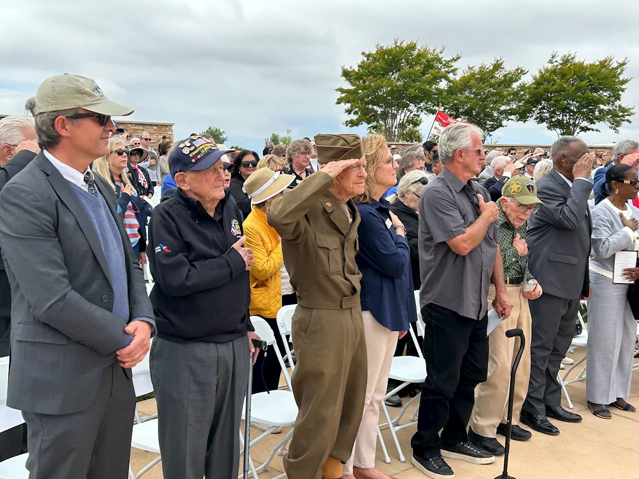 Military: Miramar National Cemetery remembers sacrifice of fallen ...