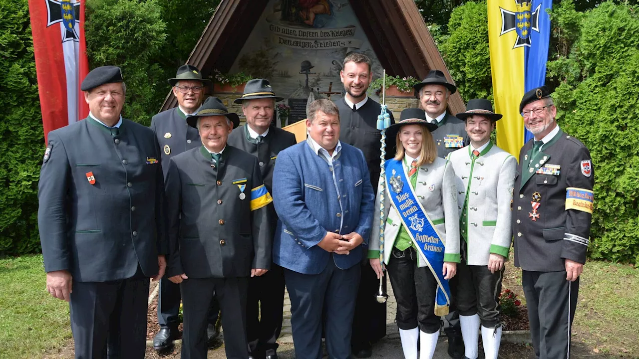 ÖKB Hofstetten-Grünau lud zur Gedenkmesse in Plambacheck