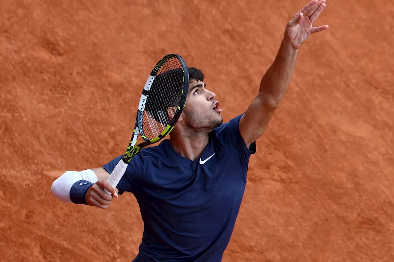 Alcaraz eases injury fears with dominant French Open display, Osaka battles on