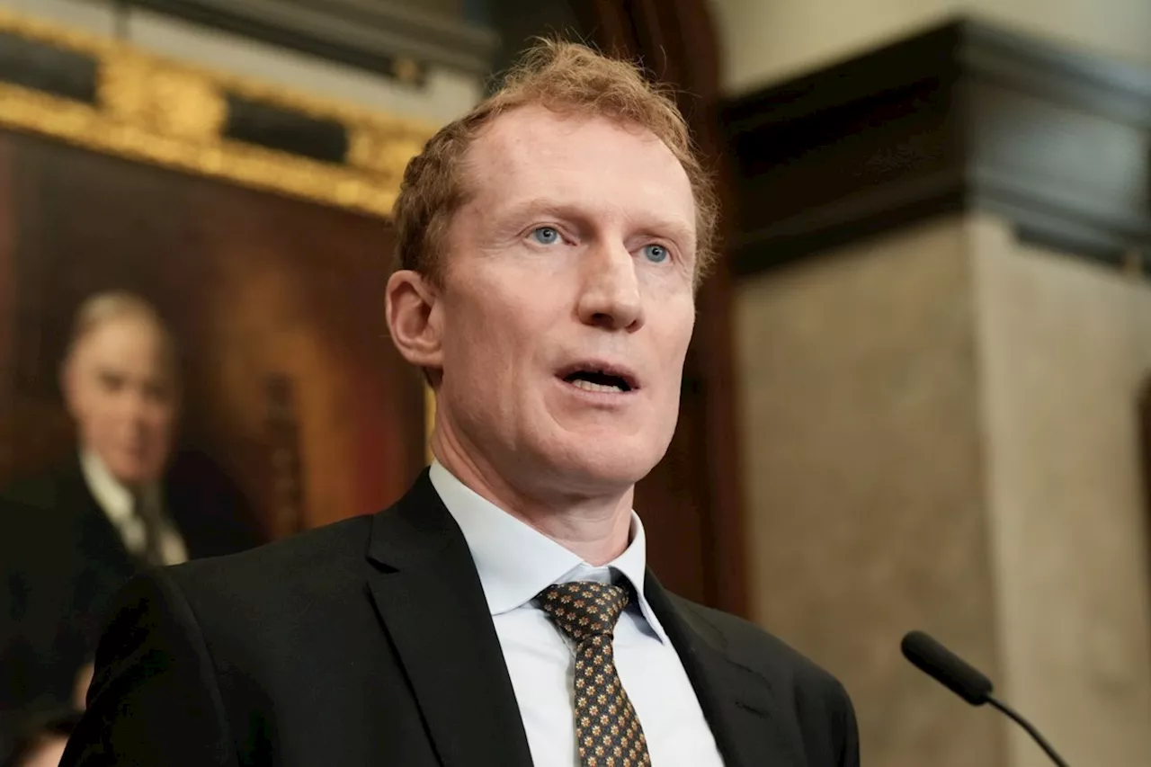 Miller increases cap on applications for Palestinians to join relatives in Canada