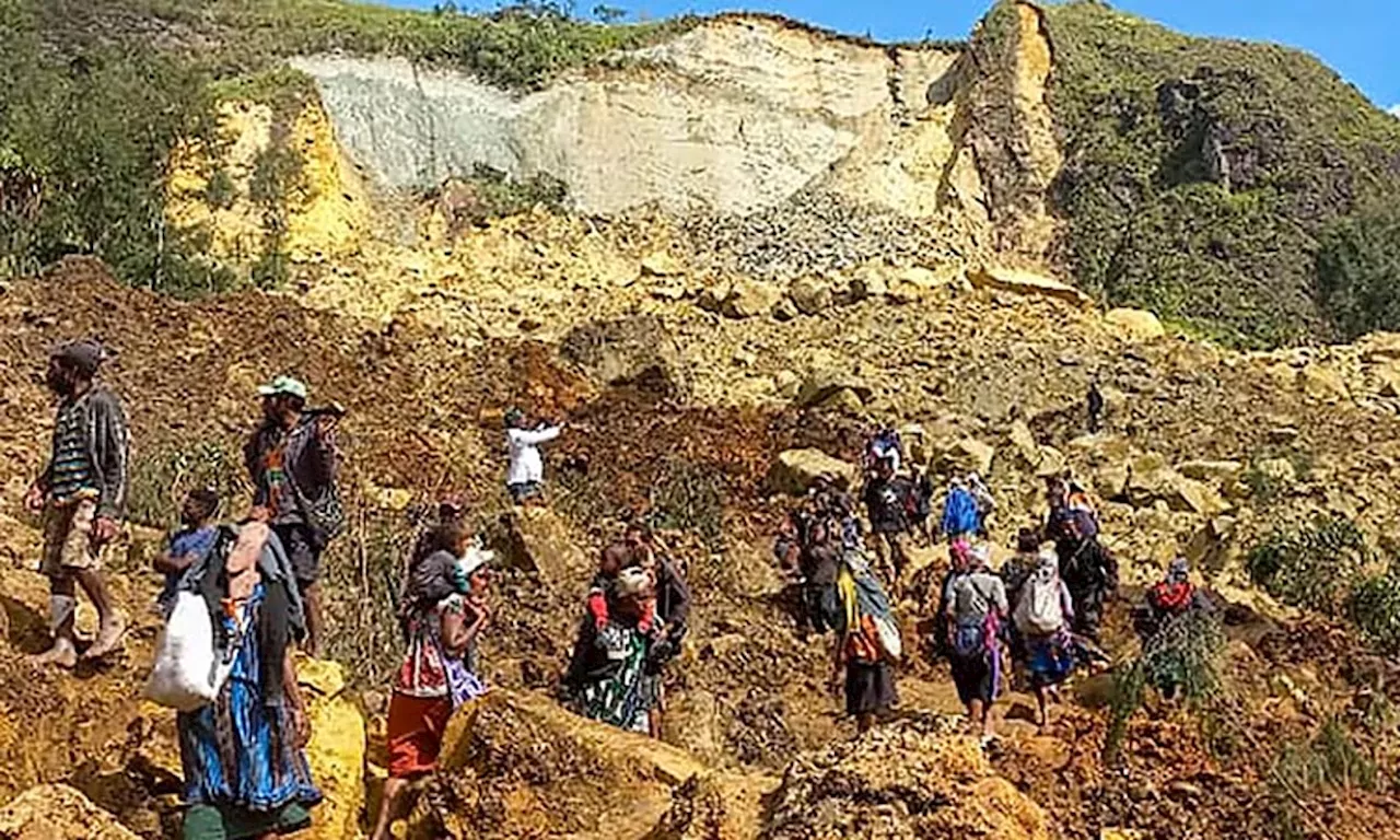 Over 670 people died in a massive Papua New Guinea landslide, UN estimates, as survivors seek safety