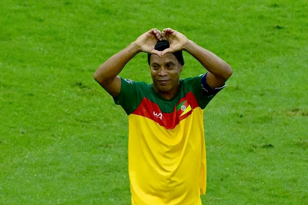 Brazil's Ronaldinho stars in charity match for flood victims