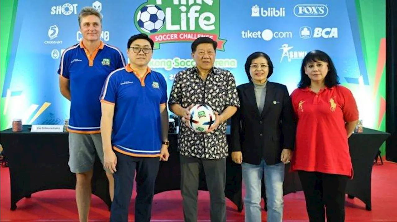 368 Siswi SD Ikuti Turnamen Sepakbola Putri MilkLife Soccer Challenge