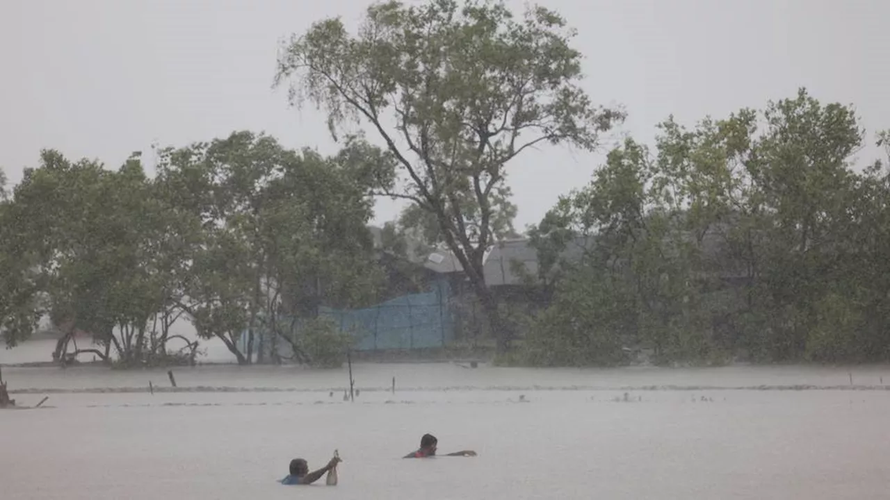 Cyclone Remal pounds Bangladesh and India, leaves millions without power