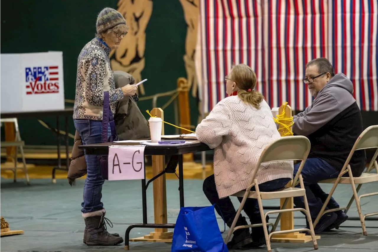 Grupos presentan demanda en Florida por 'manipular racialmente a los hipanos' al redistribuir los distritos electorales