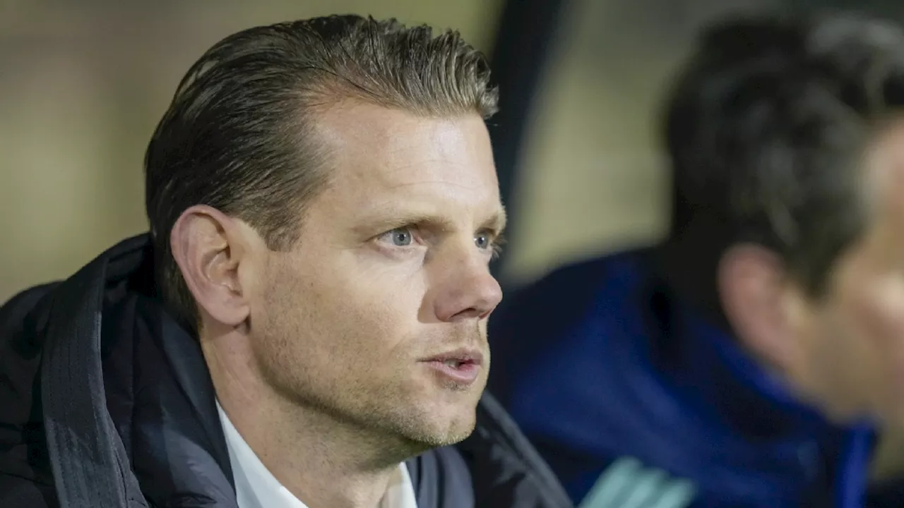 Verweij: ‘Er valt opeens een hele opvallende naam voor trainerschap Jong Ajax'